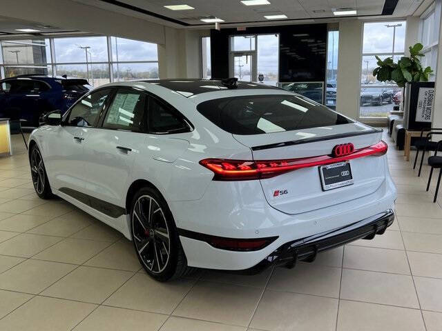 2025 Audi S6 Sportback e-tron quattro Prestige