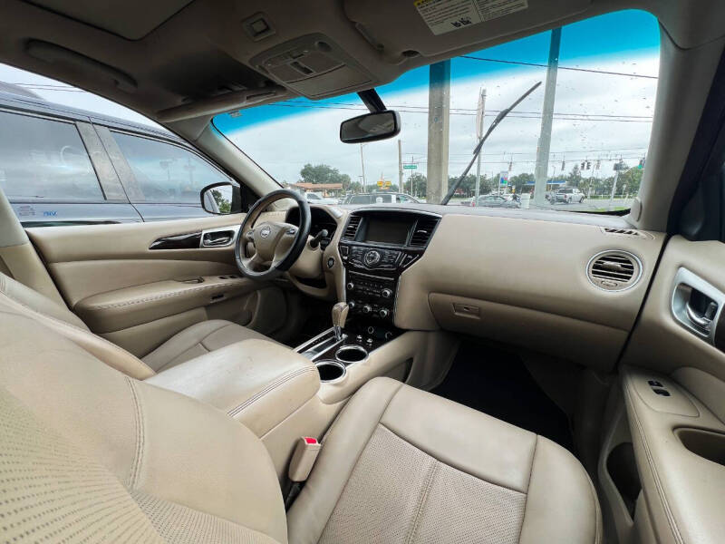 2014 Nissan Pathfinder Platinum