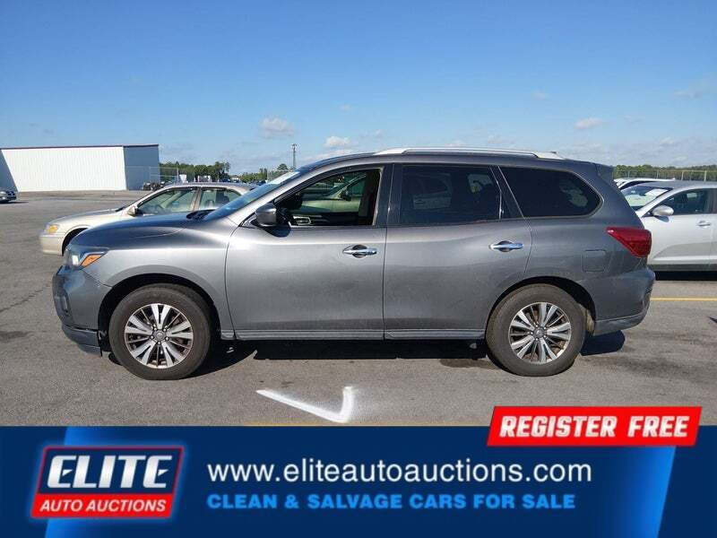 2019 Nissan Pathfinder SV