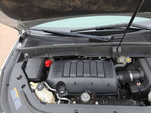 2011 Chevrolet Traverse LS