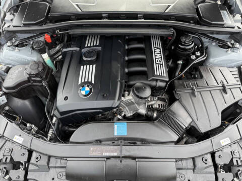 2011 BMW 3 Series 328i