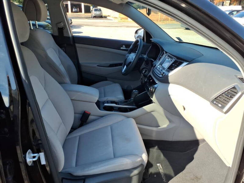 2018 Hyundai Tucson SE