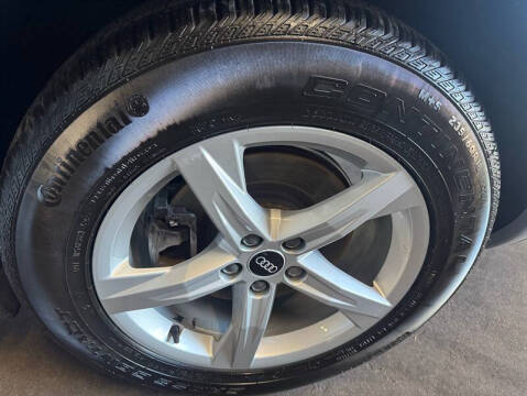 2021 Audi Q5 quattro Premium 45 TFSI