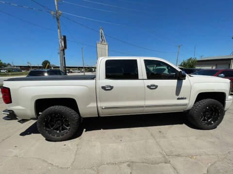 2014 Chevrolet Silverado 1500 for sale at El Rancho Auto Sales in Des Moines IA