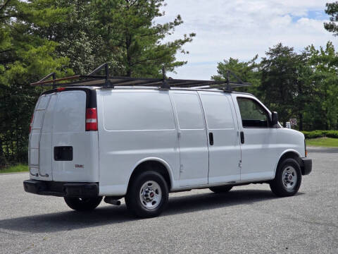 2016 GMC Savana 2500