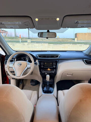 2015 Nissan Rogue SV