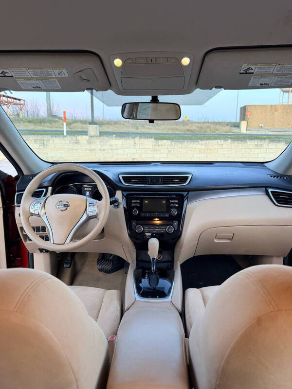 2015 Nissan Rogue SV