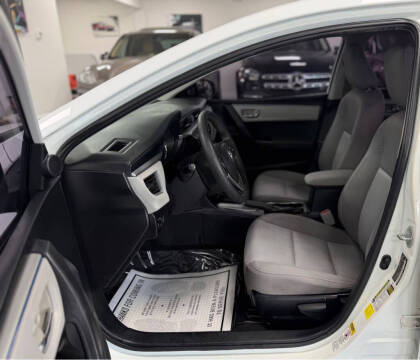 2016 Toyota Corolla LE Plus