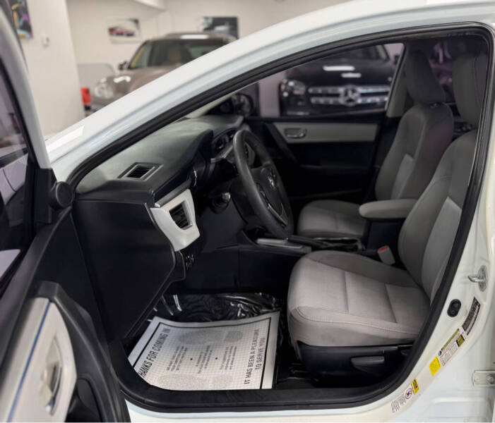 2016 Toyota Corolla LE Plus