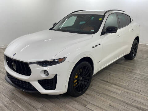 2021 Maserati Levante for sale at TRAVERS GMT AUTO SALES - Autos para ti in Florissant MO