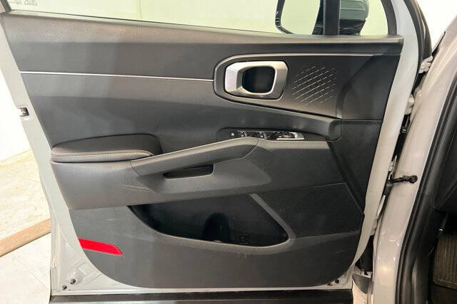 2024 Kia Sorento S