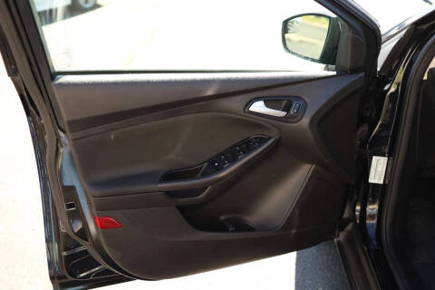 2017 Ford Focus SEL