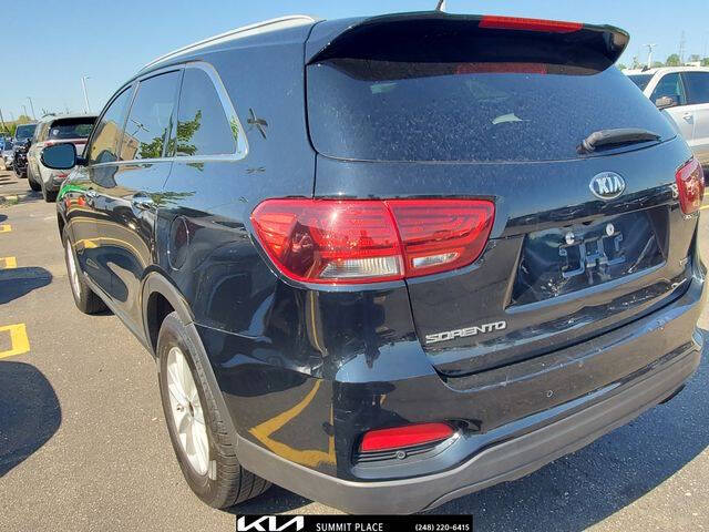 2020 Kia Sorento LX