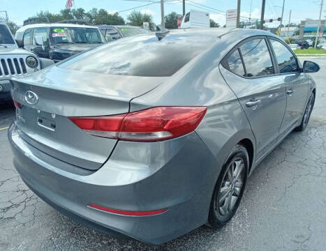 2017 Hyundai Elantra