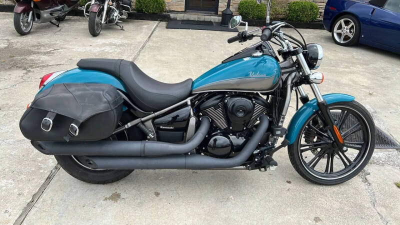 2022 Kawasaki Vulcan 900 Custom