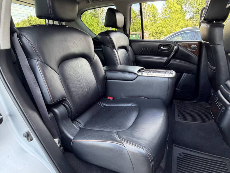 2017 Nissan Armada Platinum