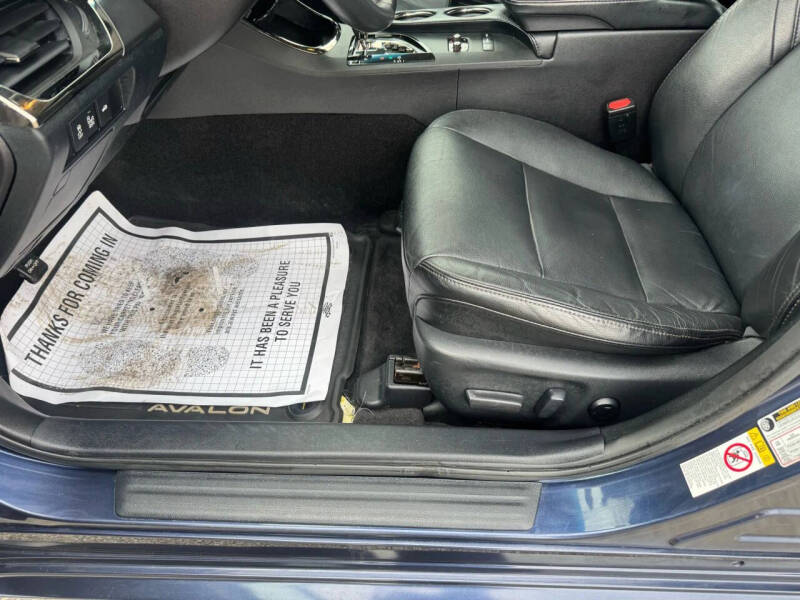 2016 Toyota Avalon Touring