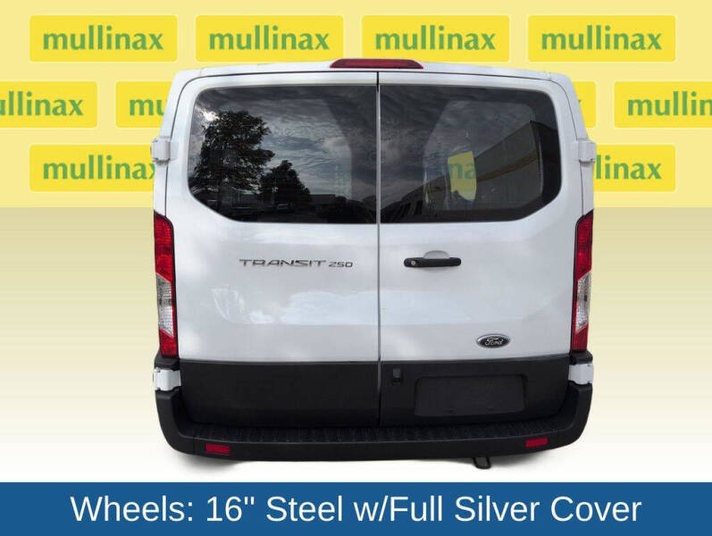 2025 Ford Transit