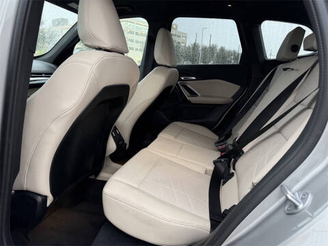 2025 BMW X1 xDrive28i