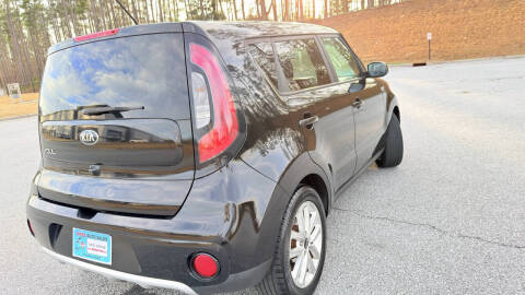 2018 Kia Soul +