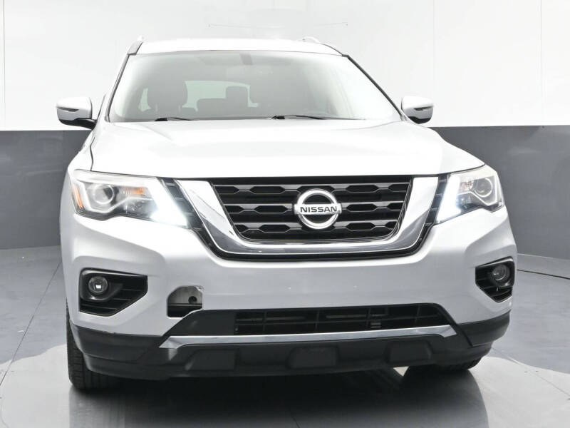2019 Nissan Pathfinder SV