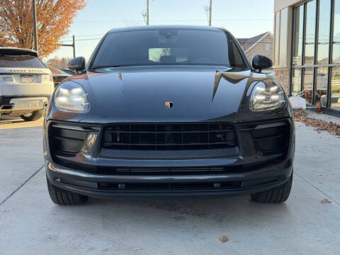2022 Porsche Macan