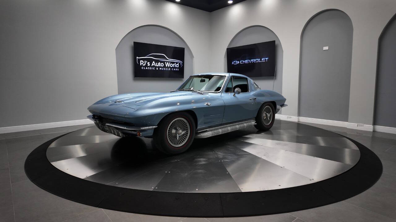 1964 Chevrolet Corvette 1