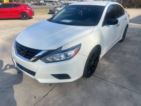 2018 Nissan Altima for sale at Valid Motors INC in Griffin GA