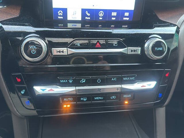 2022 Ford Explorer King Ranch