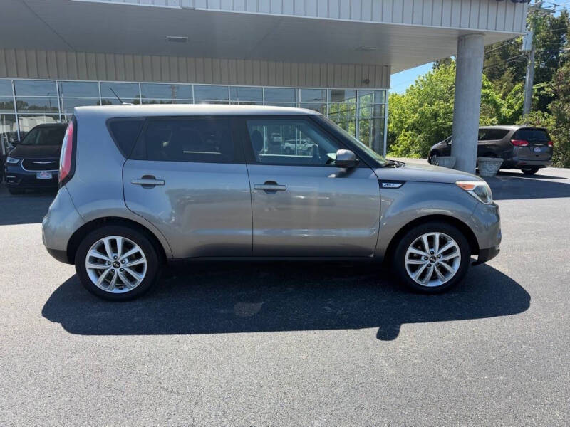 2018 Kia Soul +