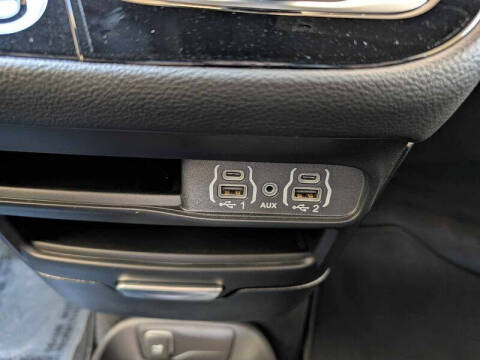 2024 Chrysler Pacifica Touring