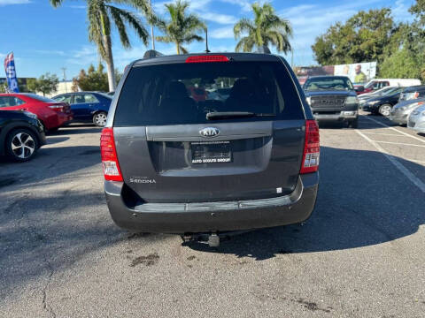 2014 Kia Sedona LX