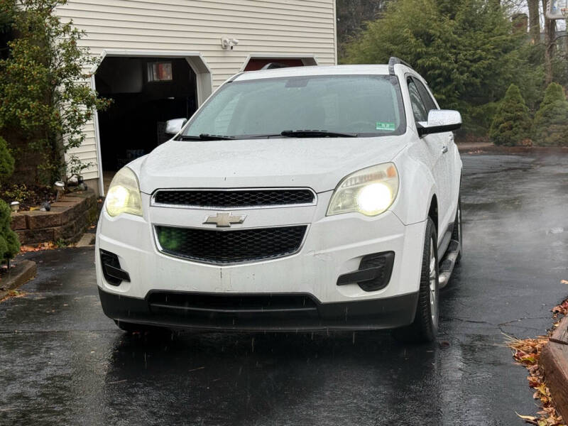 2010 Chevrolet Equinox 1LT photo 3