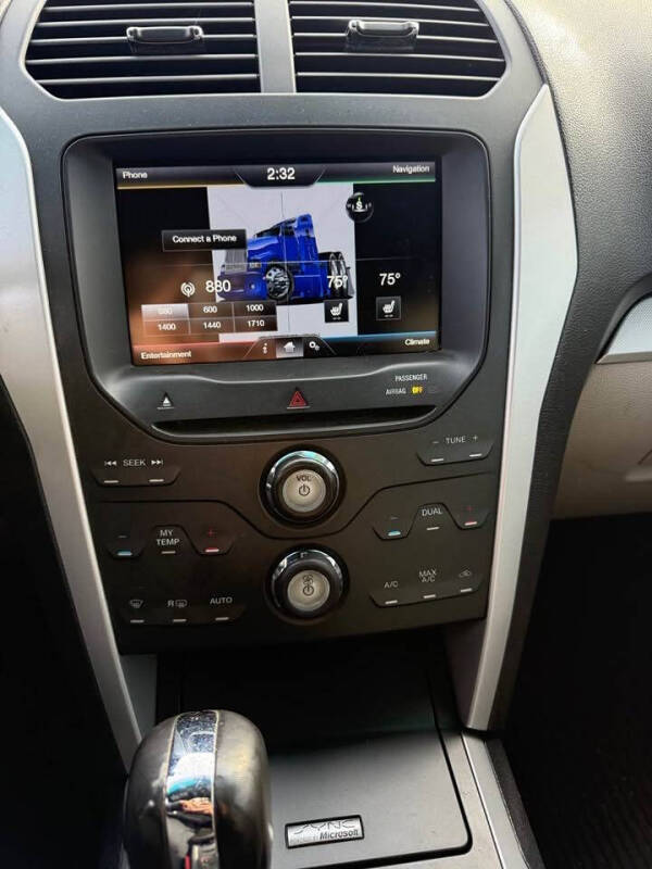 2012 Ford Explorer XLT