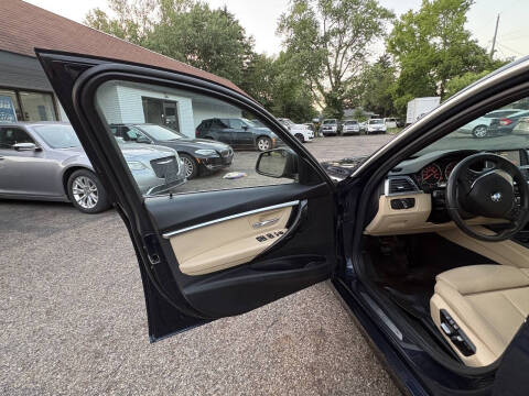 2017 BMW 3 Series 330i