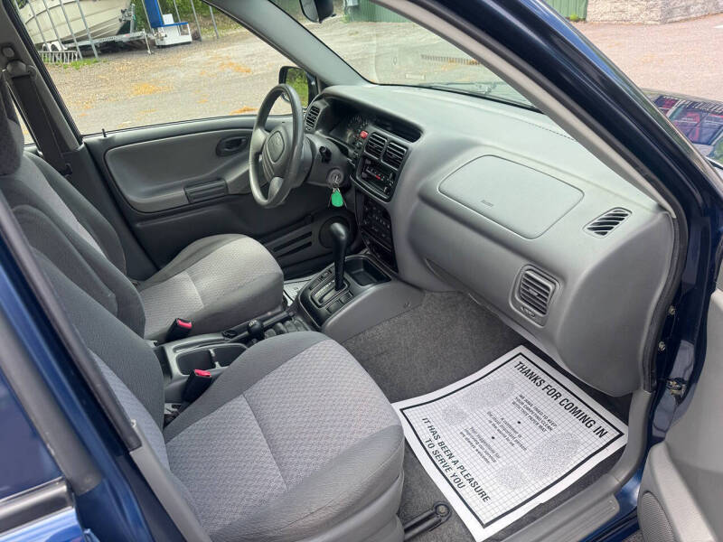 2003 Chevrolet Tracker