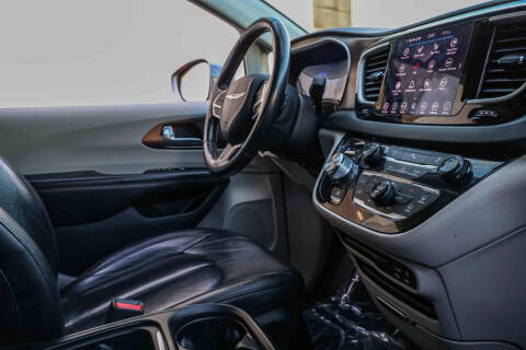 2018 Chrysler Pacifica Touring L