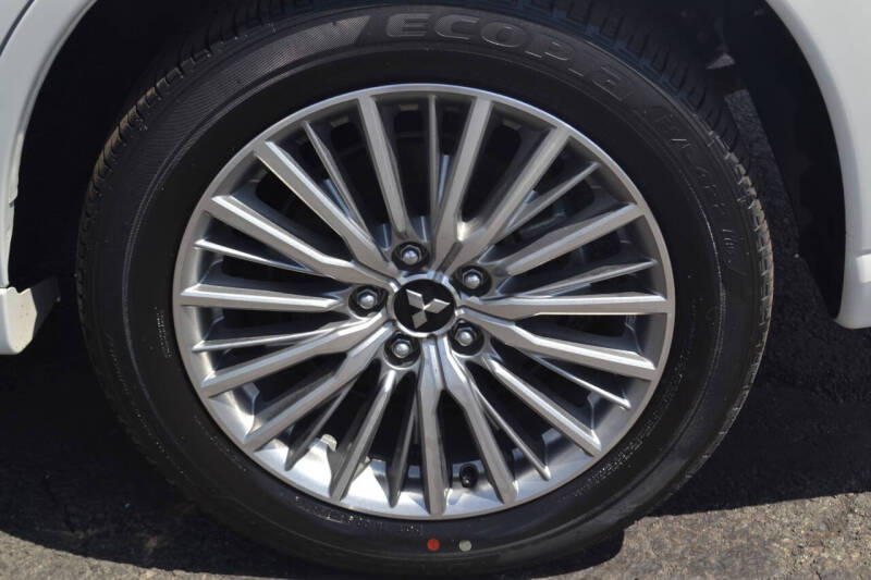 2022 Mitsubishi Outlander PHEV SEL