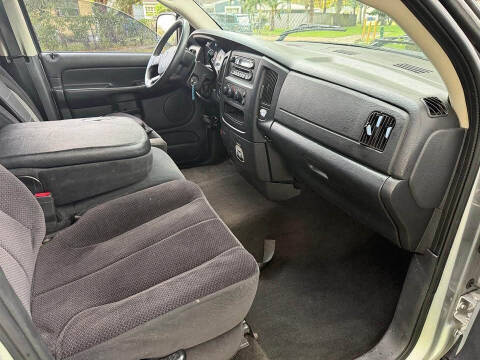 2005 Dodge Ram 1500 SLT