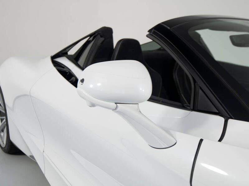 2024 McLaren 750S Spider