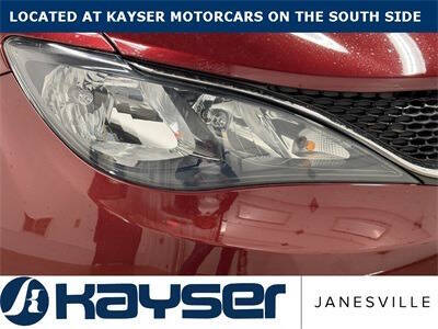 2017 Chrysler Pacifica Touring