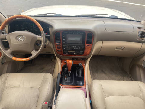 2002 Lexus LX 470