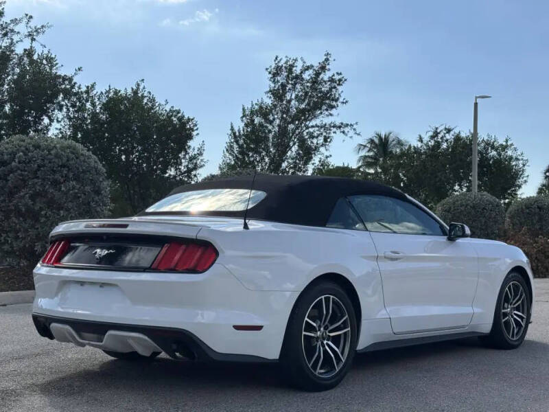 2016 Ford Mustang EcoBoost Premium