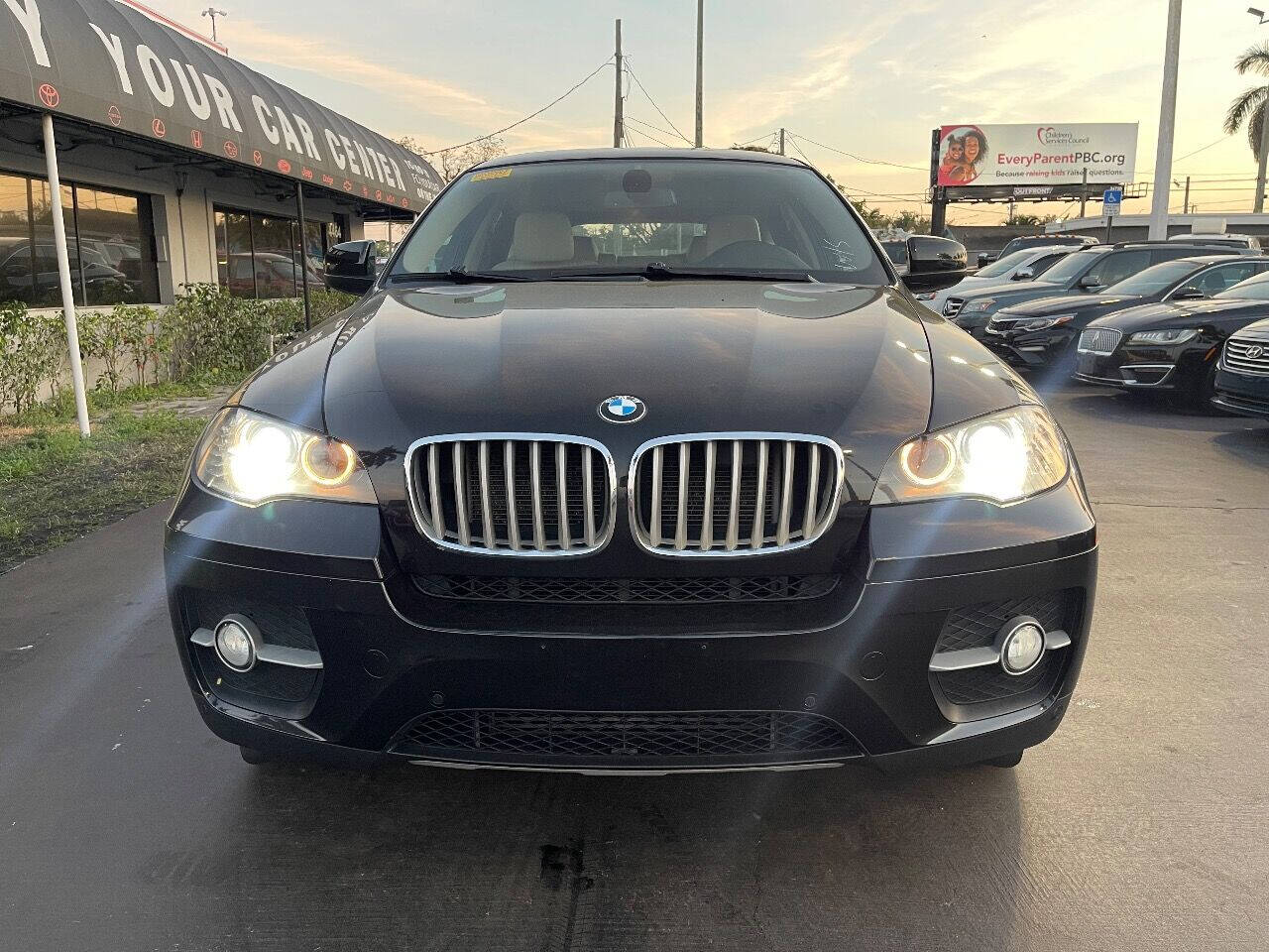 2011 BMW X6 SUV - $16,900