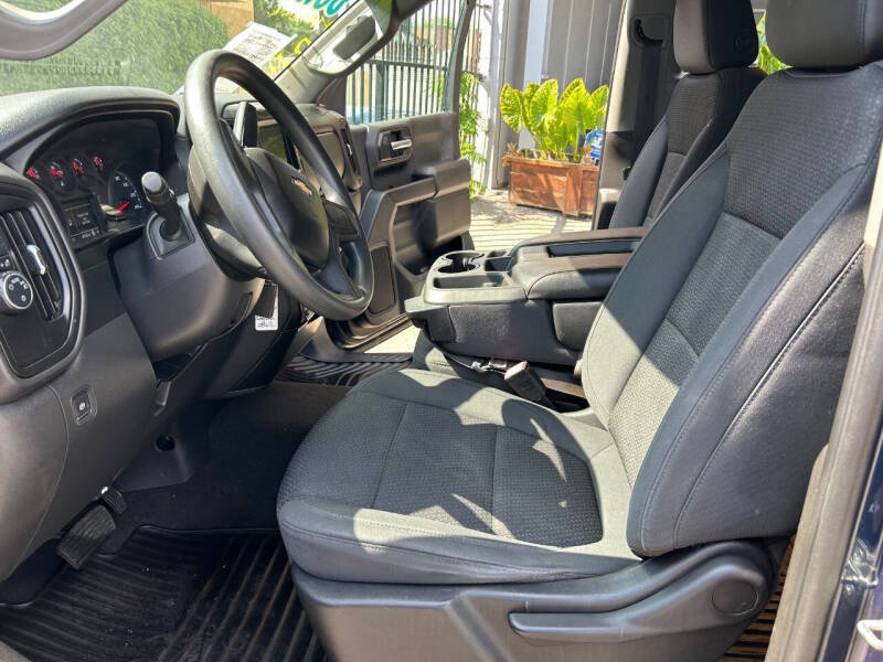 2020 Chevrolet Silverado 1500 Custom