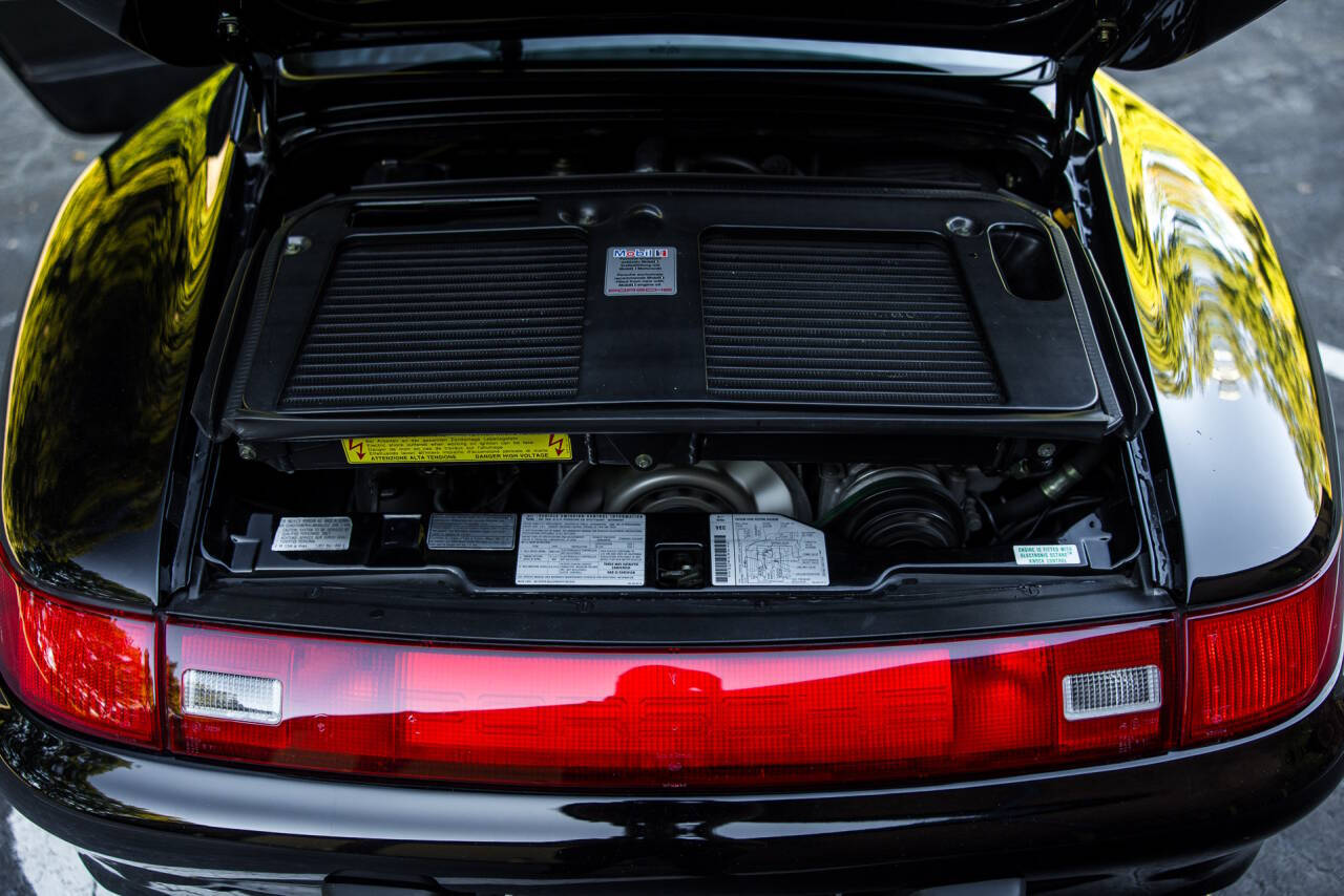 1997 Porsche 911 44