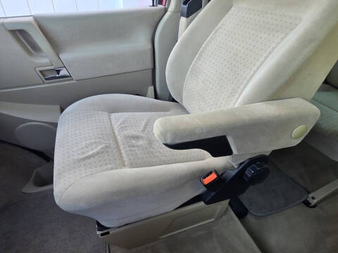 2003 Volkswagen EuroVan GLS