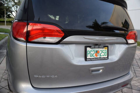 2017 Chrysler Pacifica Touring