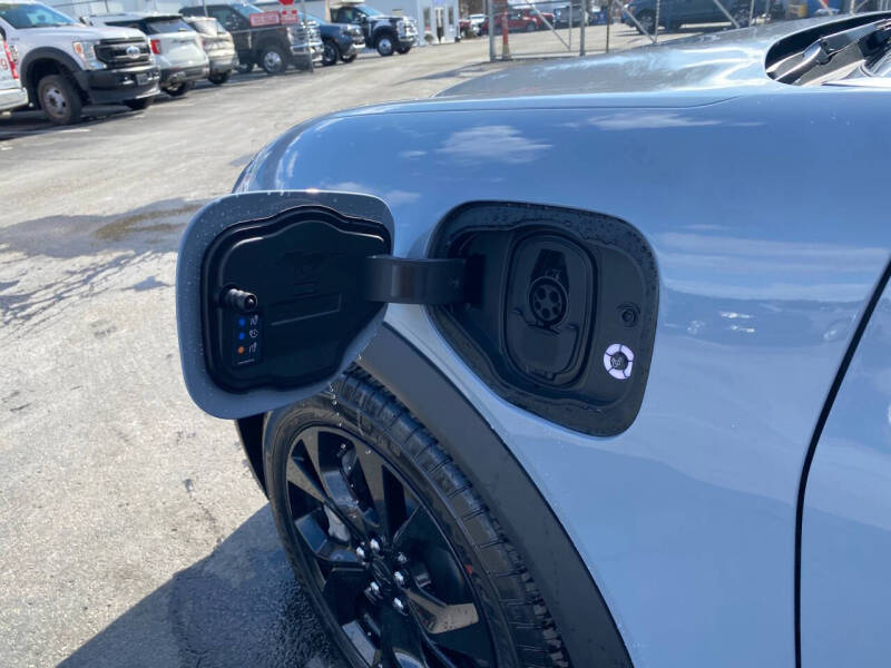 2024 Ford Mustang Mach-E Select