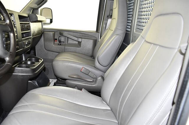 2020 Chevrolet Express 2500